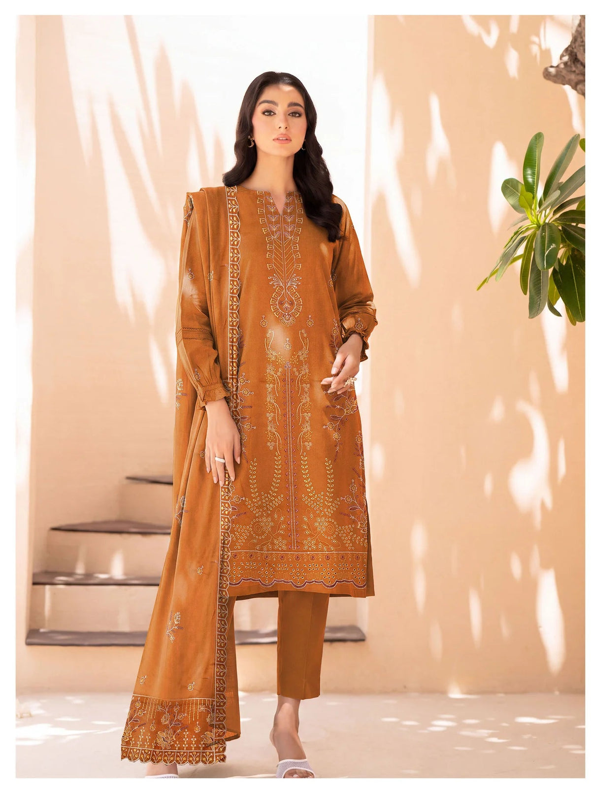 DHANAK 3 PIECE EMBROIDERED (UNSTITCHED)-512