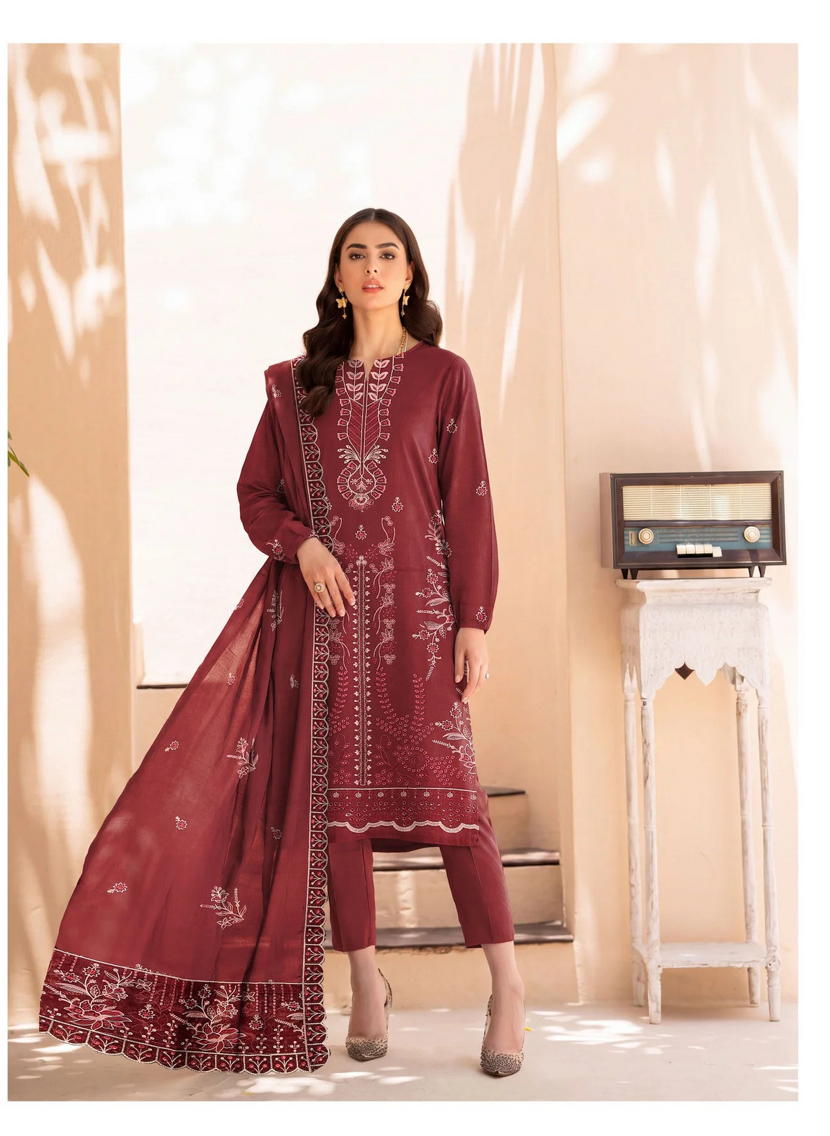 DHANAK 3 PIECE EMBROIDERED (UNSTITCHED)-512
