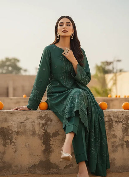 BOTTLE GREEN DHANAK EMBROIDERED | BAROSHA DUPATTA  | UNSTITCHED | 4601