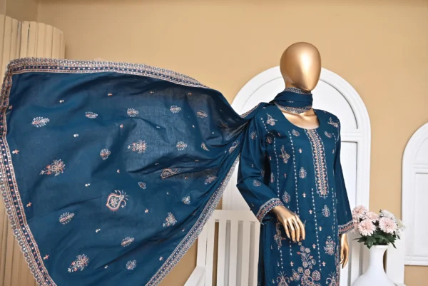 ZINC 3 PIECE COTTON EMBROIDERED SUIT {UNSTITCHED} – 3001 – BINOSMAN - Image 4
