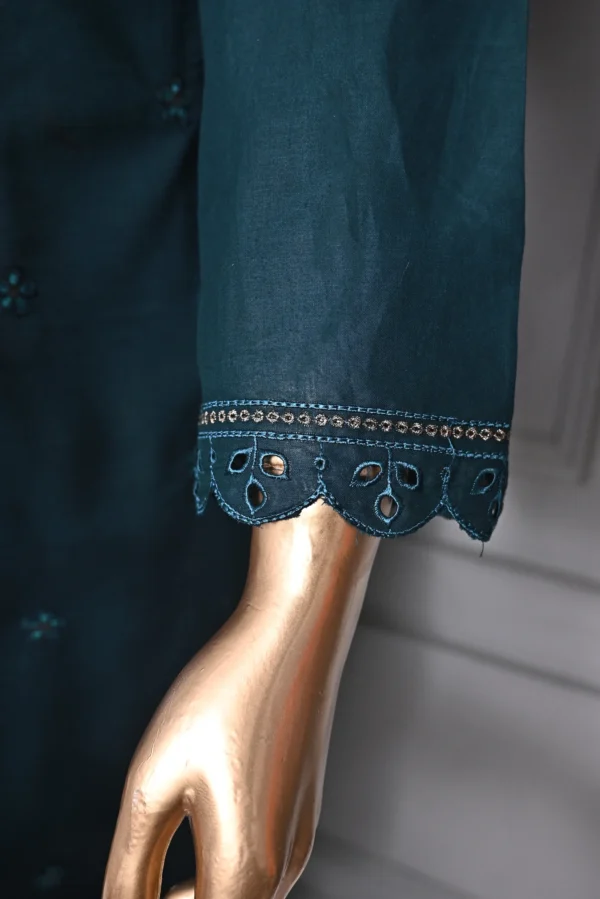 ZINC GREY 3 PIECE COTTON EMBROIDERED SUIT {UNSTITCHED} – 2004 – BINOSMAN - Image 5