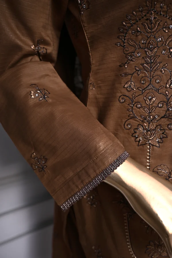 WALNUT BROWN 3 PIECE LAWN DORIA EMBROIDERED SUIT {UNSTITCHED} – 0106 – BINOSMAN - Image 3